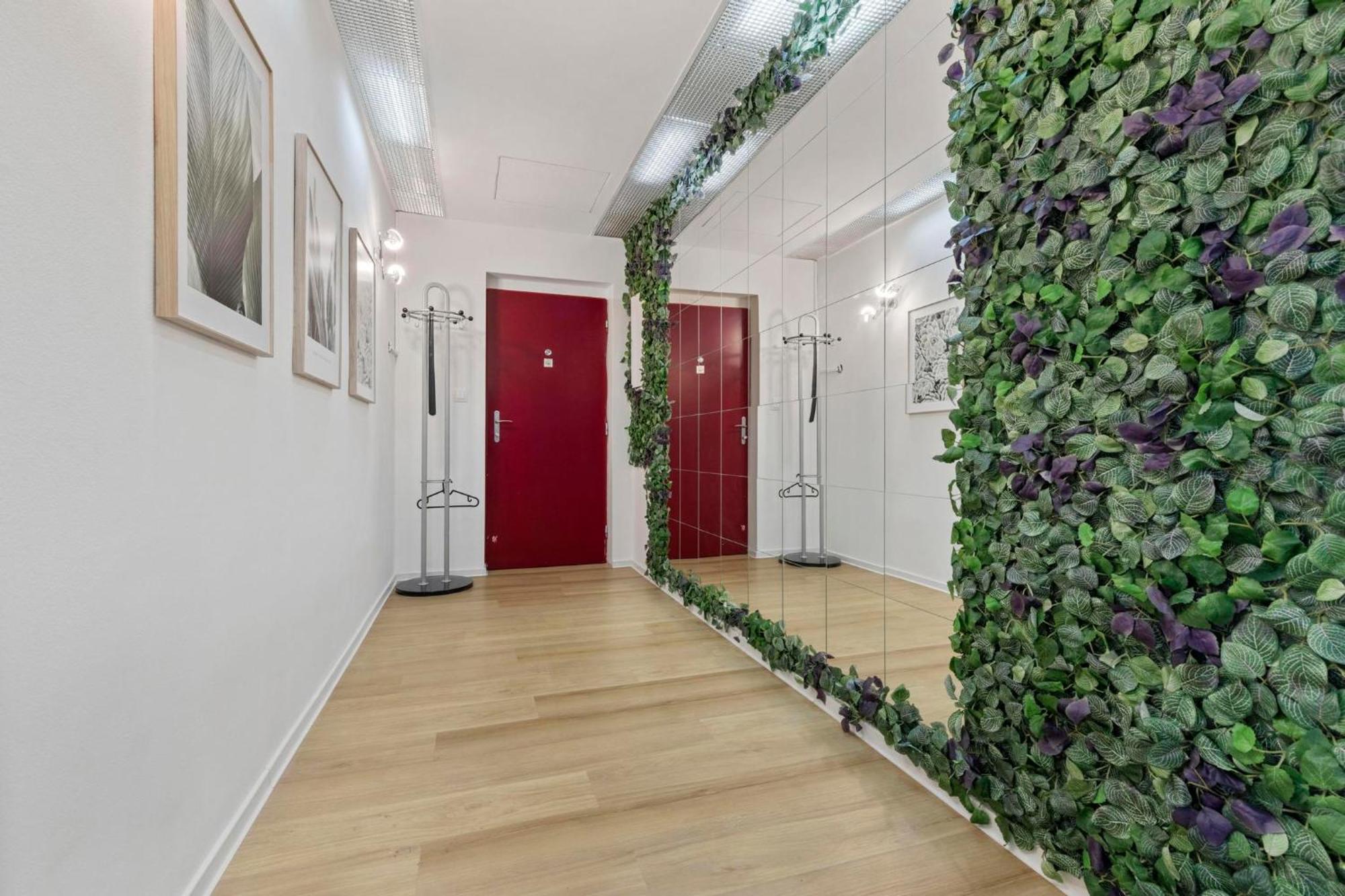 Family Hub In Centre Apartment Братислава Екстериор снимка